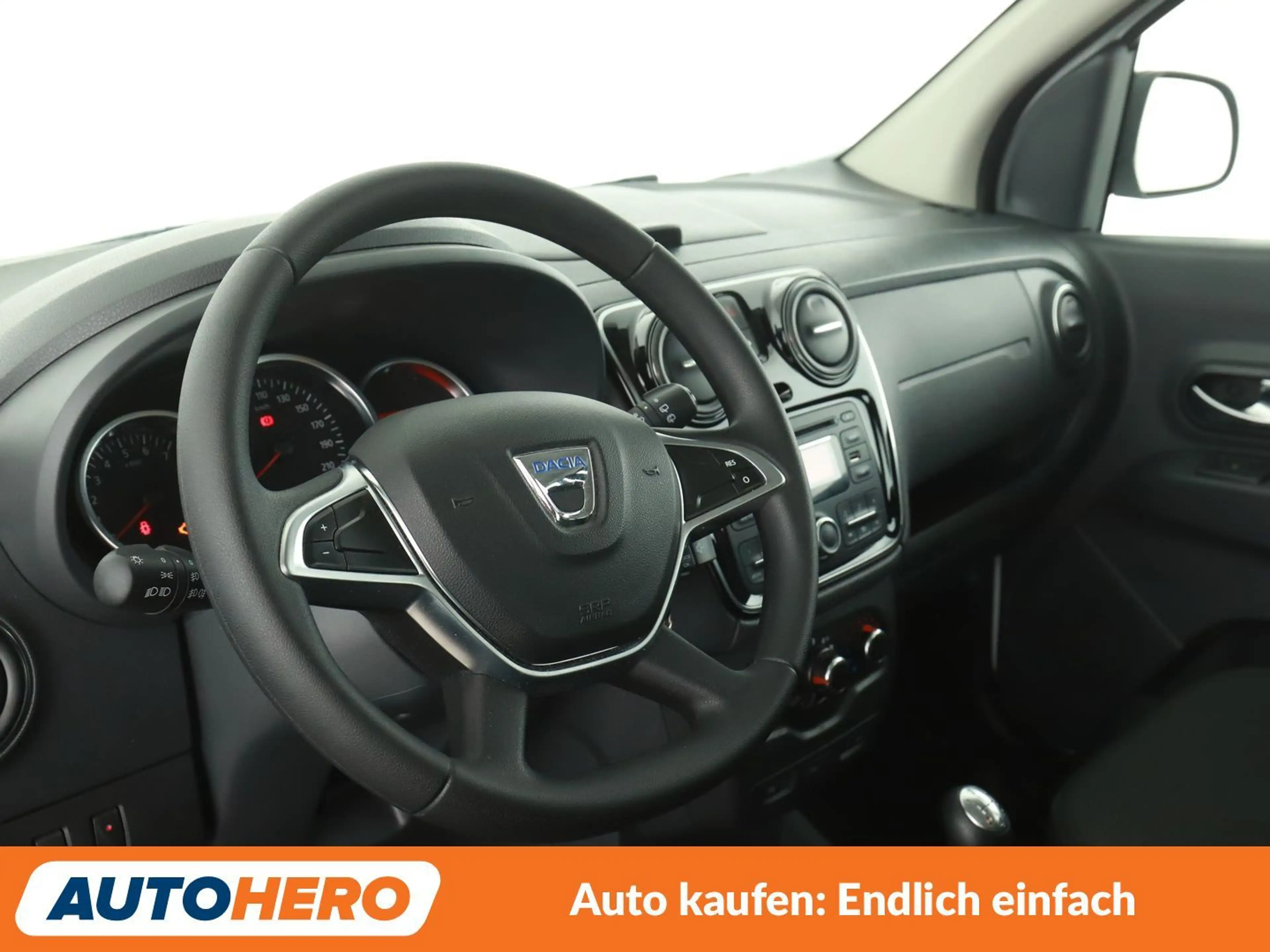 Dacia Lodgy 1.6 SCe Comfort *TEMPO*7-SITZER*KLIMA*START/STOP* — photo 11