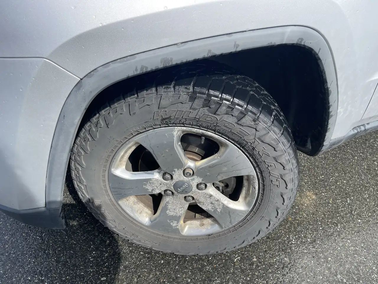Jeep Grand Cherokee снимка Jeep Grand Cherokee