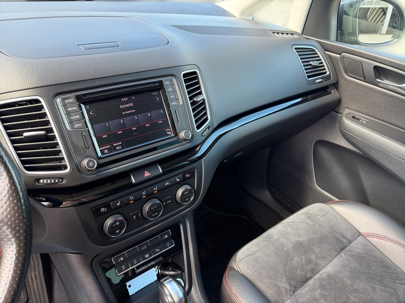 SEAT Alhambra 711 2.0 TDI 4Drive FR ACC AHK AUT Kam. — photo 14
