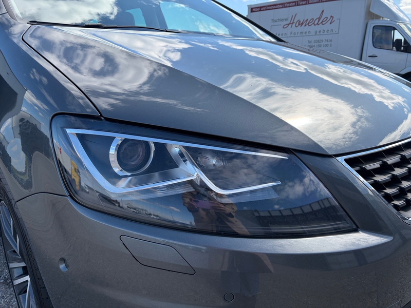 SEAT Alhambra 711 2.0 TDI 4Drive FR ACC AHK AUT Kam. — photo 9