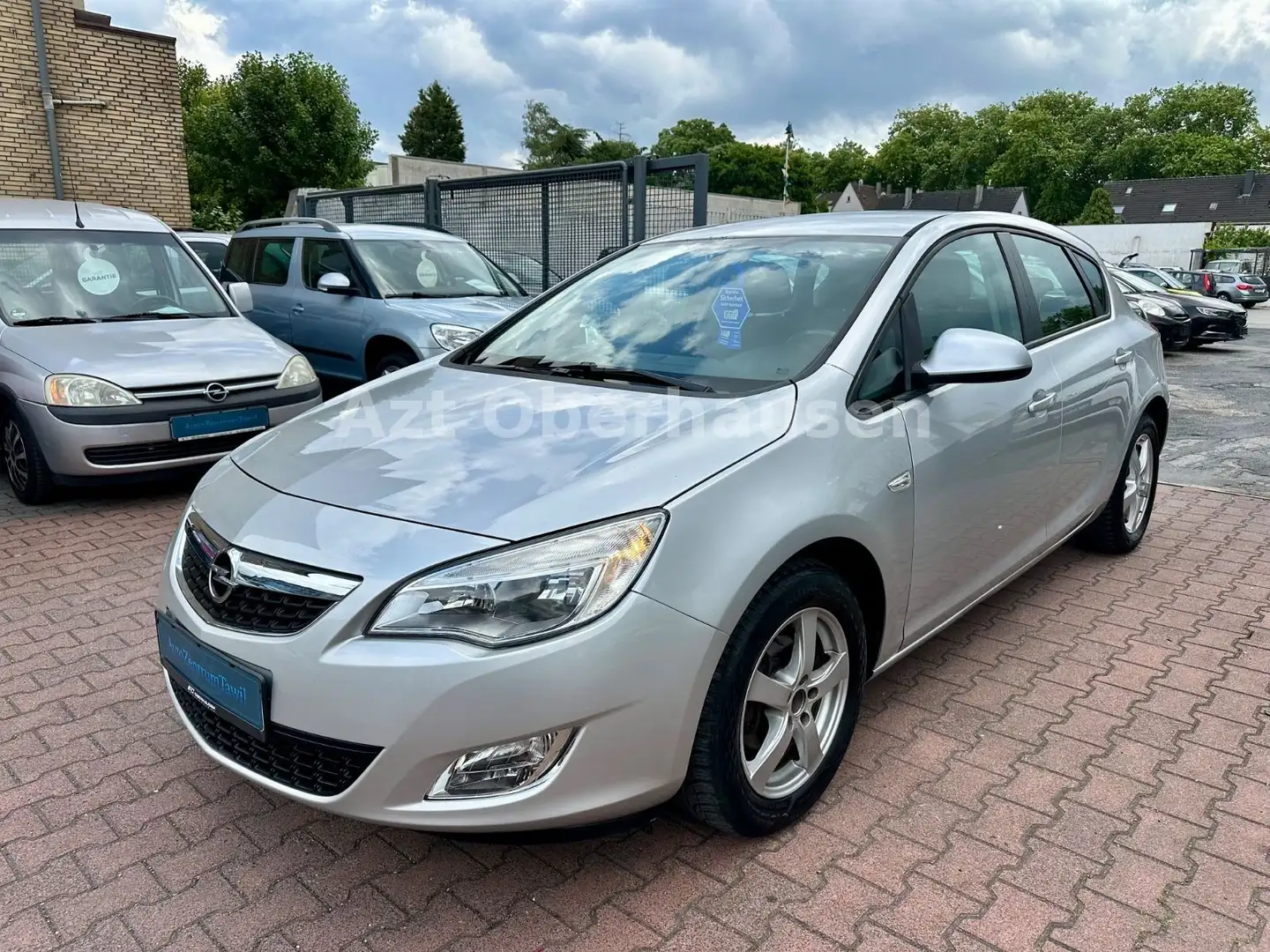 Opel Astra J 1.6 Lim. 5-trg. Edition*KLIMA*TÜV NEU* Silber - 2
