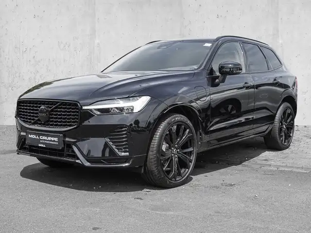 Volvo XC60 view 2