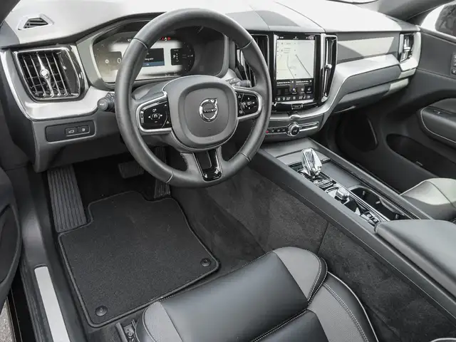 Volvo XC60 view 10
