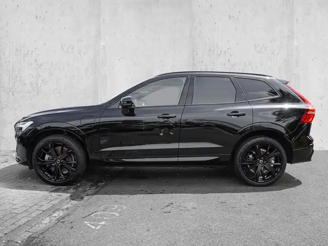 Volvo XC60 view 5