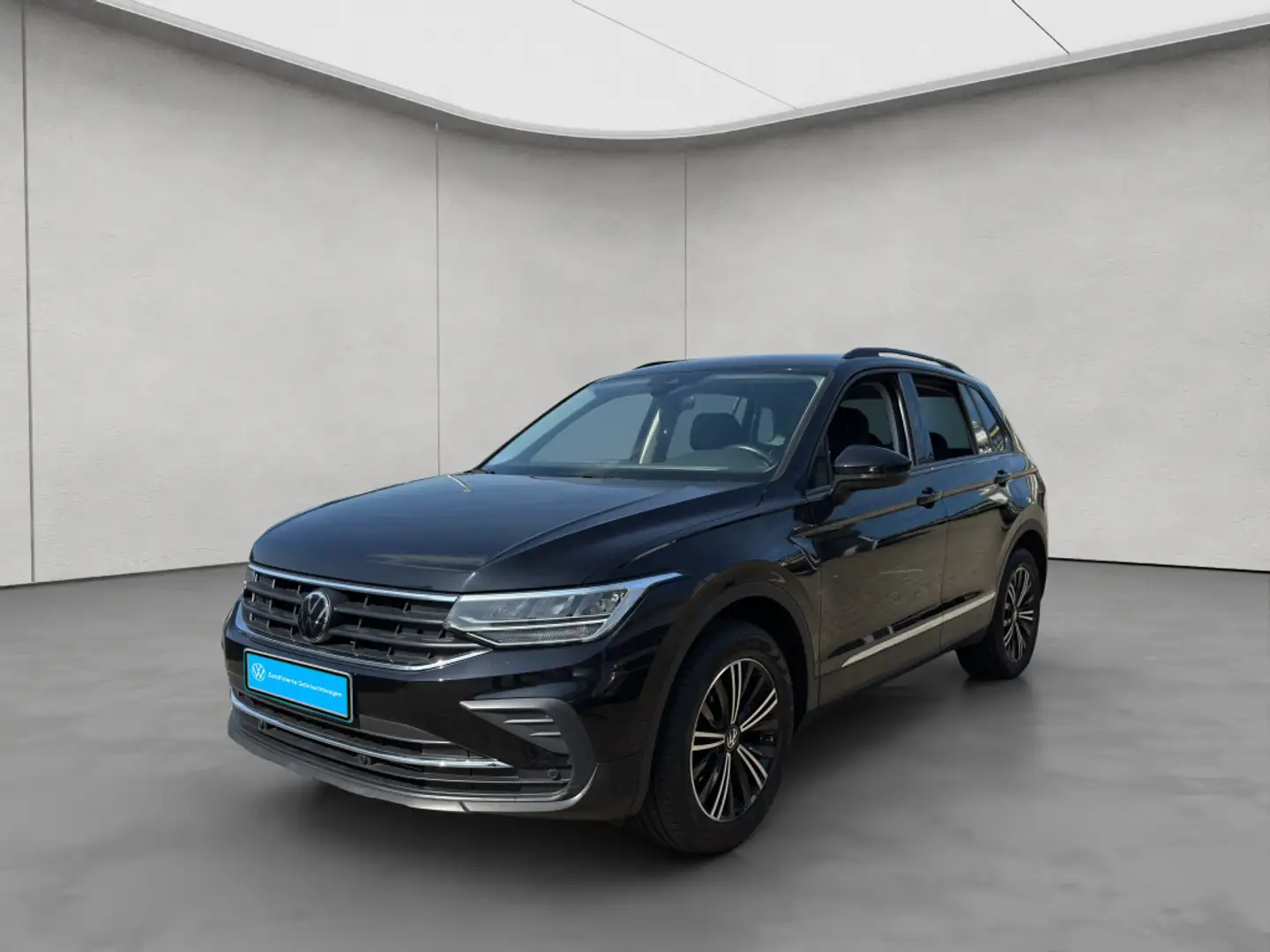 Volkswagen Tiguan 2.0 TSI OPF 4Motion DSG Life AHK Sitzhzg Nero - 2