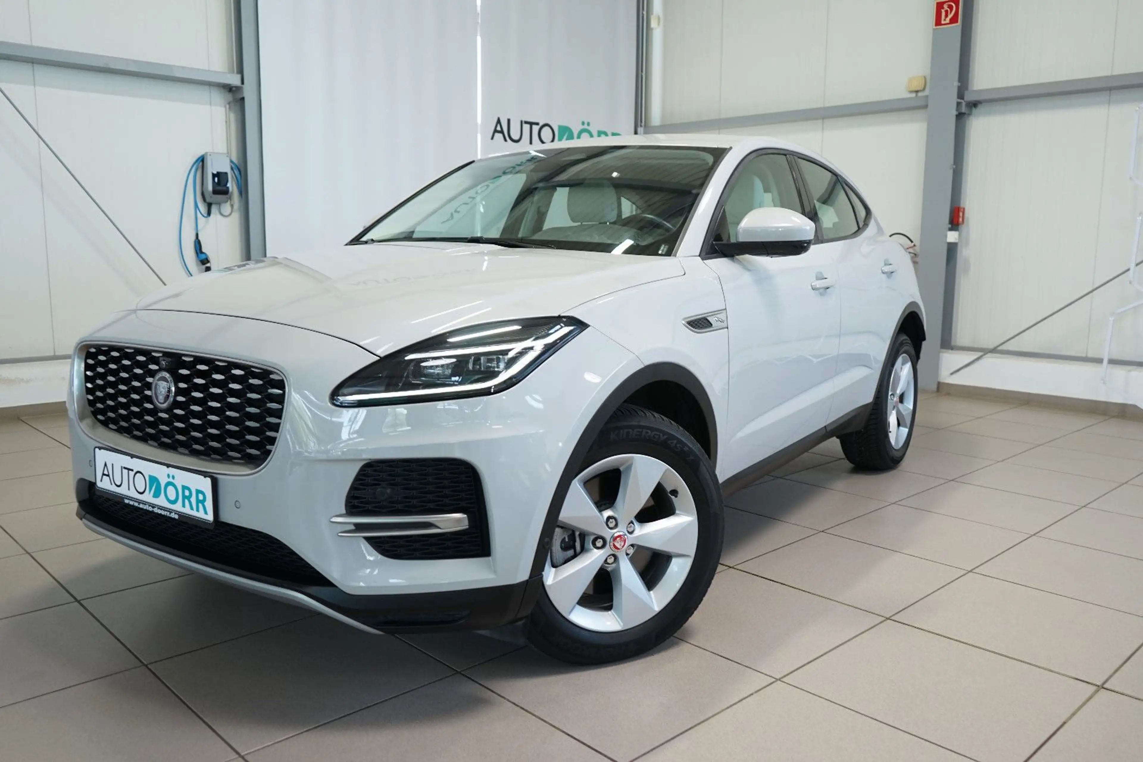 Jaguar E-Pace AWD SHZ+Leder+LED+360+Memory+KeylessEntry