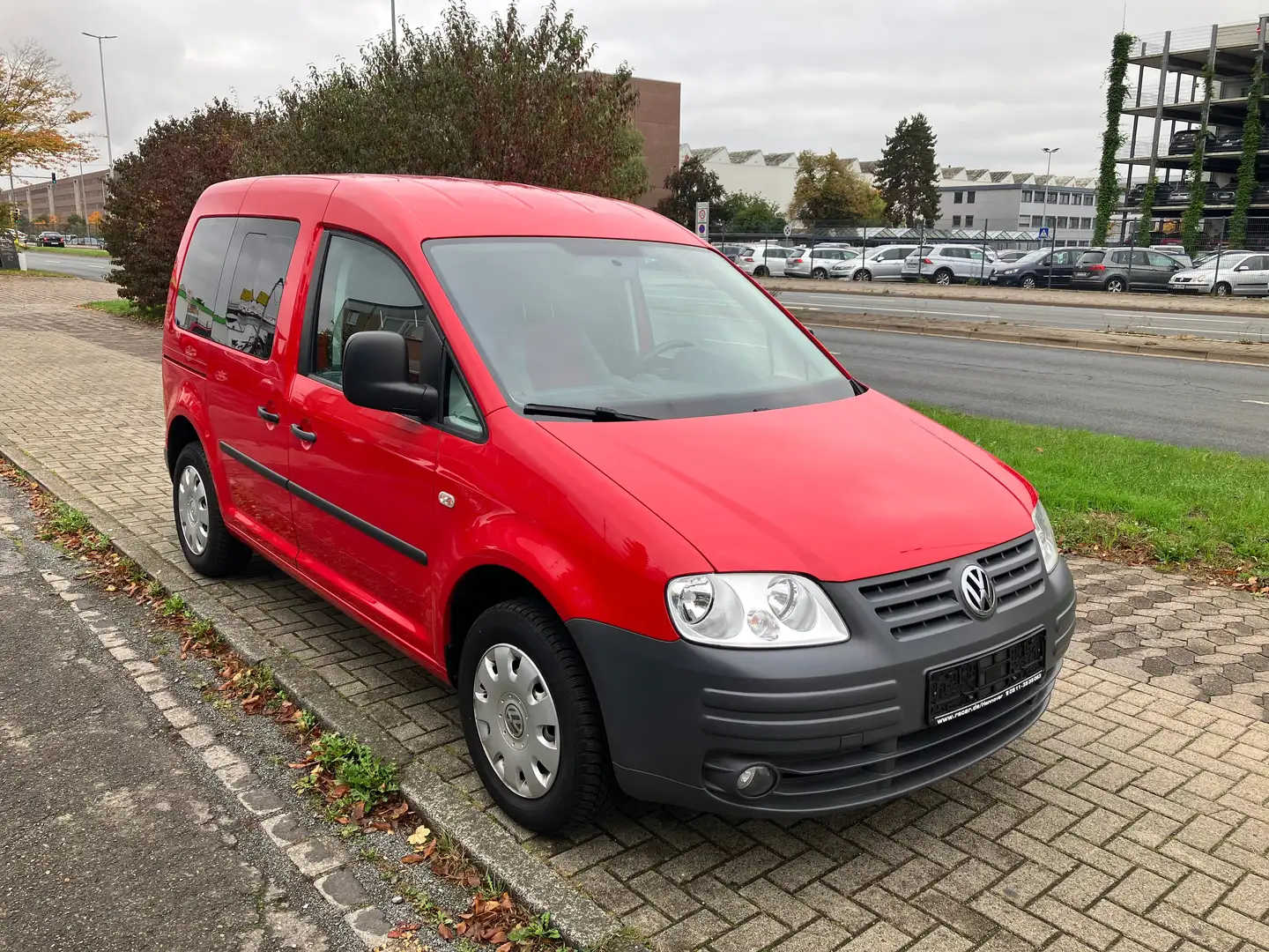Volkswagen Caddy Life Team Caddy-Klima Rouge - 1