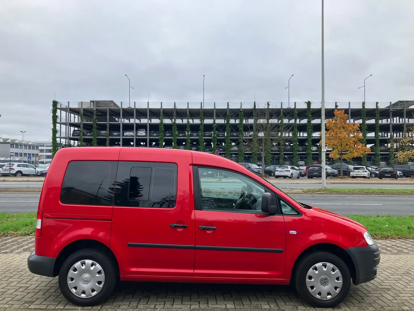Volkswagen Caddy Life Team Caddy-Klima Rouge - 2