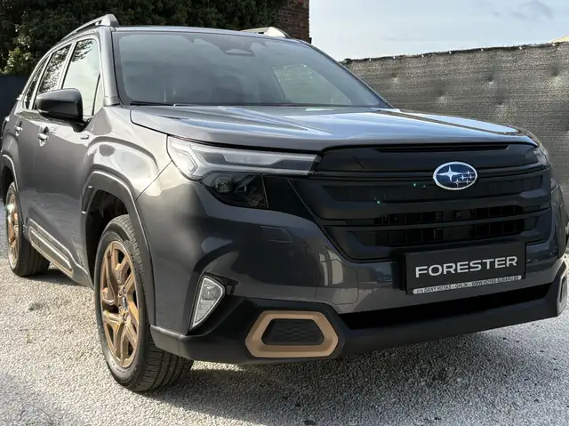 Subaru Forester Forester 2.0 Luxury 50 eme anniversaire vendue!!
