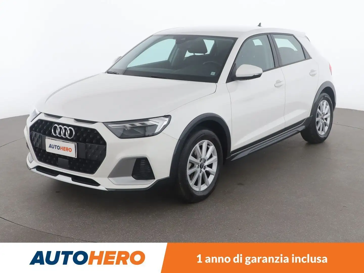Audi A1 30 TFSI Identity Contrast bijela - 1