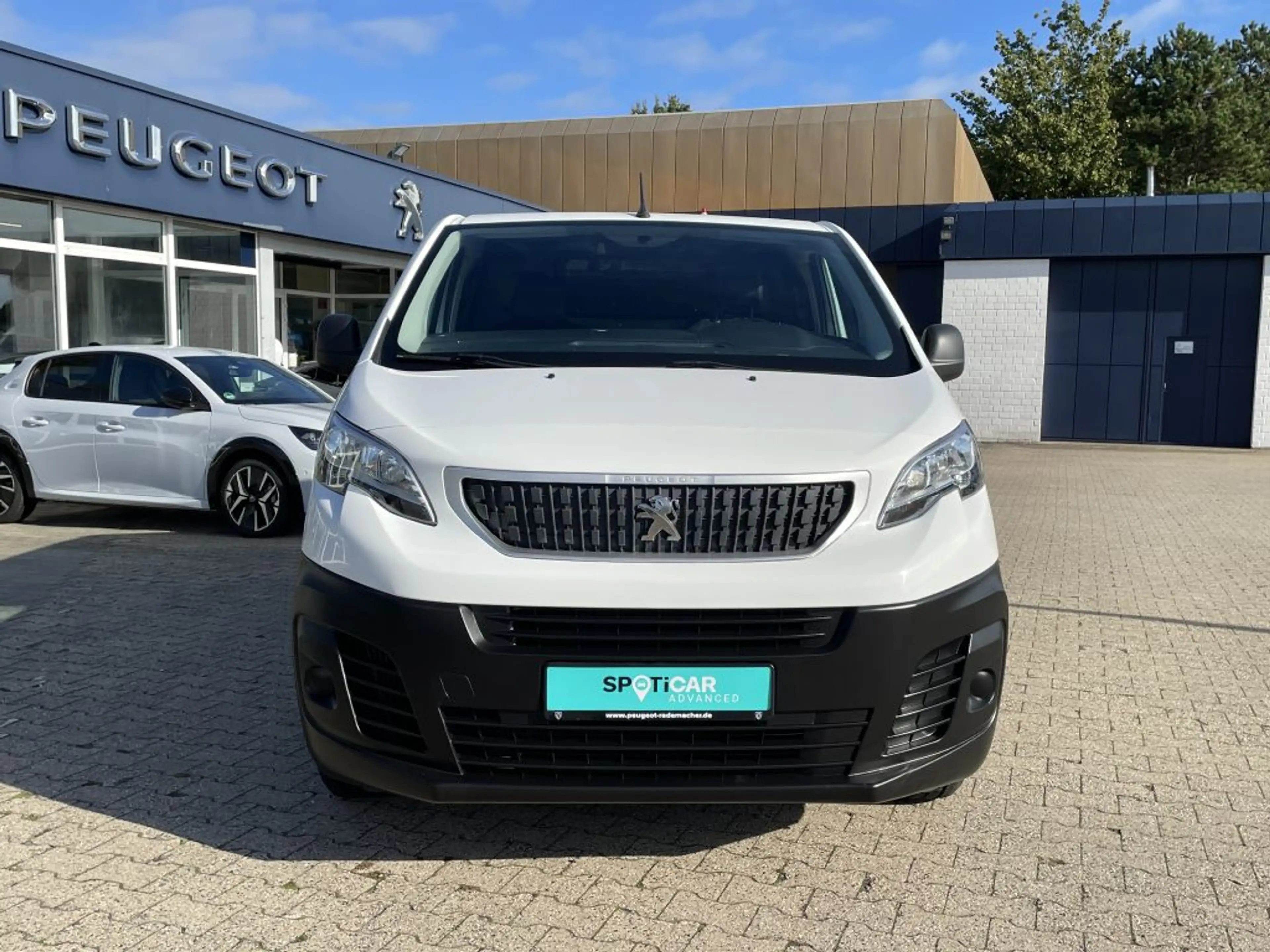 Peugeot Expert — photo 16