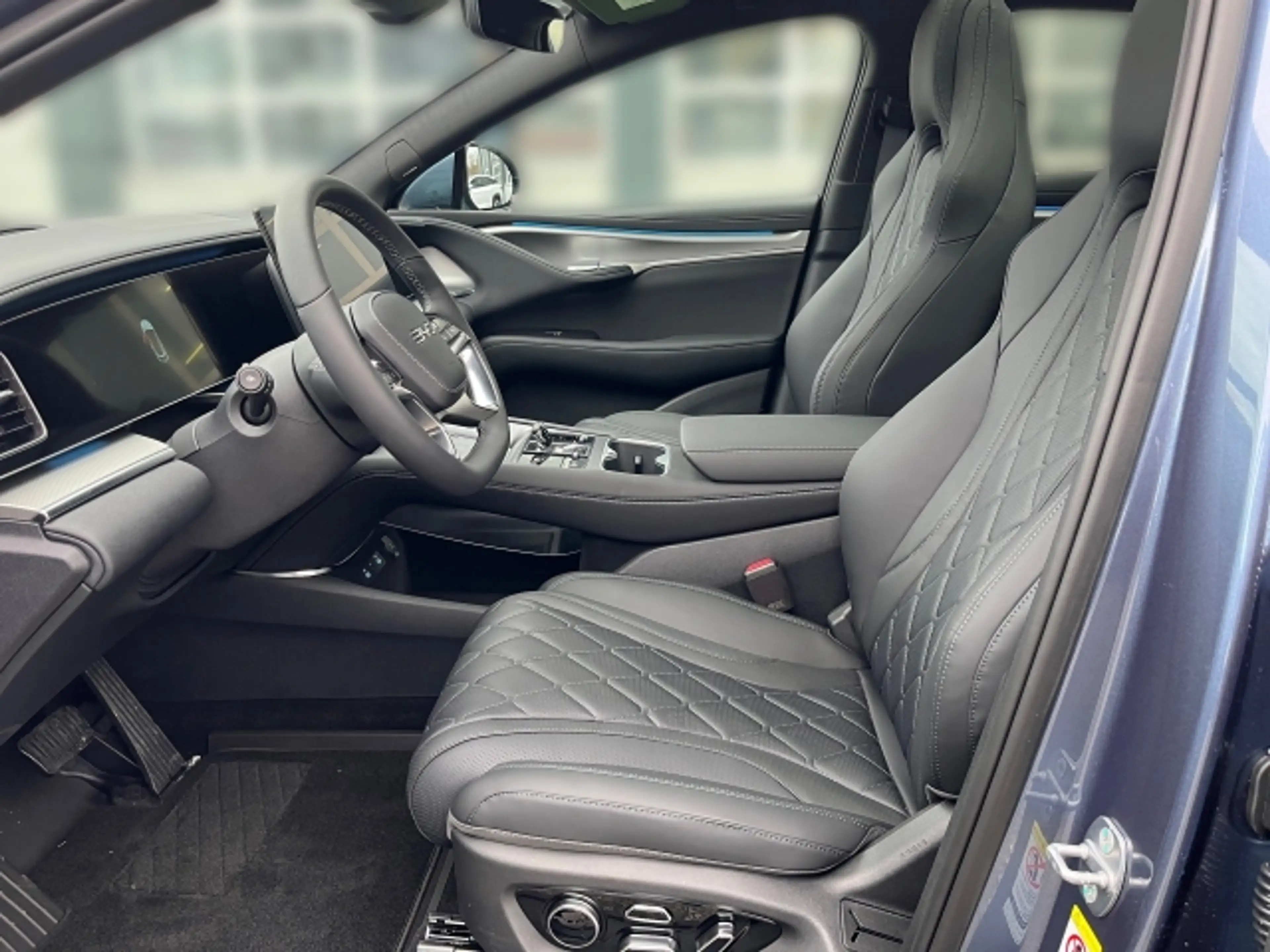 BYD Sealion 7 Excellence AWD — photo 9