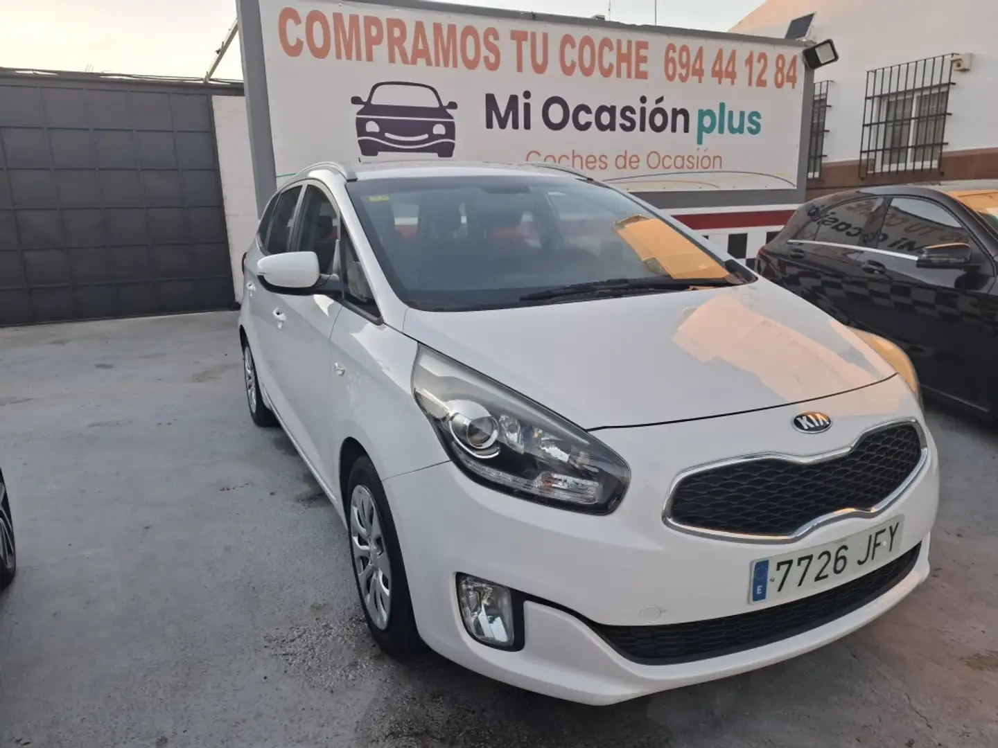 Kia Carens 1.7CRDi Eco-Dynamics x-Tech 115 Blanco - 2