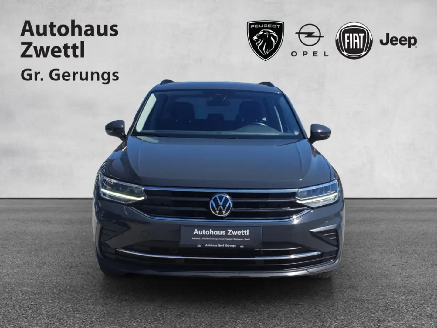 Volkswagen Tiguan 2,0 TDI Life SUV DSG*LED*AHV*NAV Grau - 2