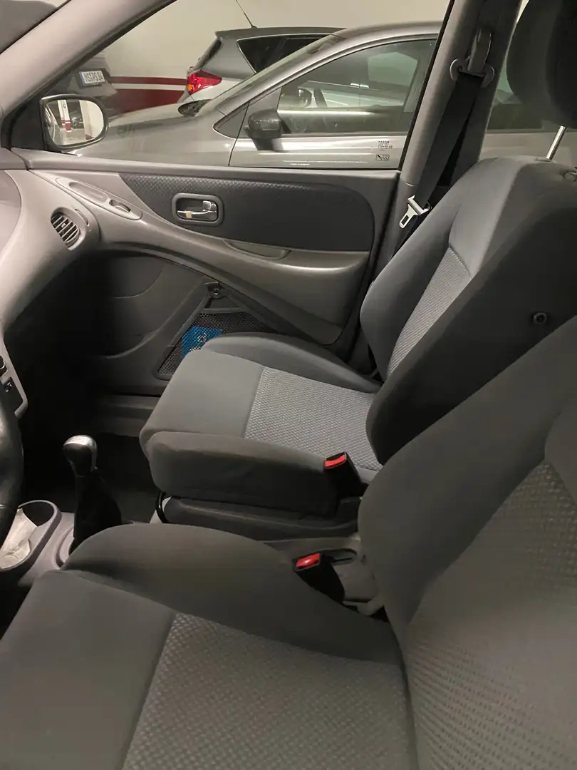 Nissan Almera Tino Almera Tino acenta PLUS - 2