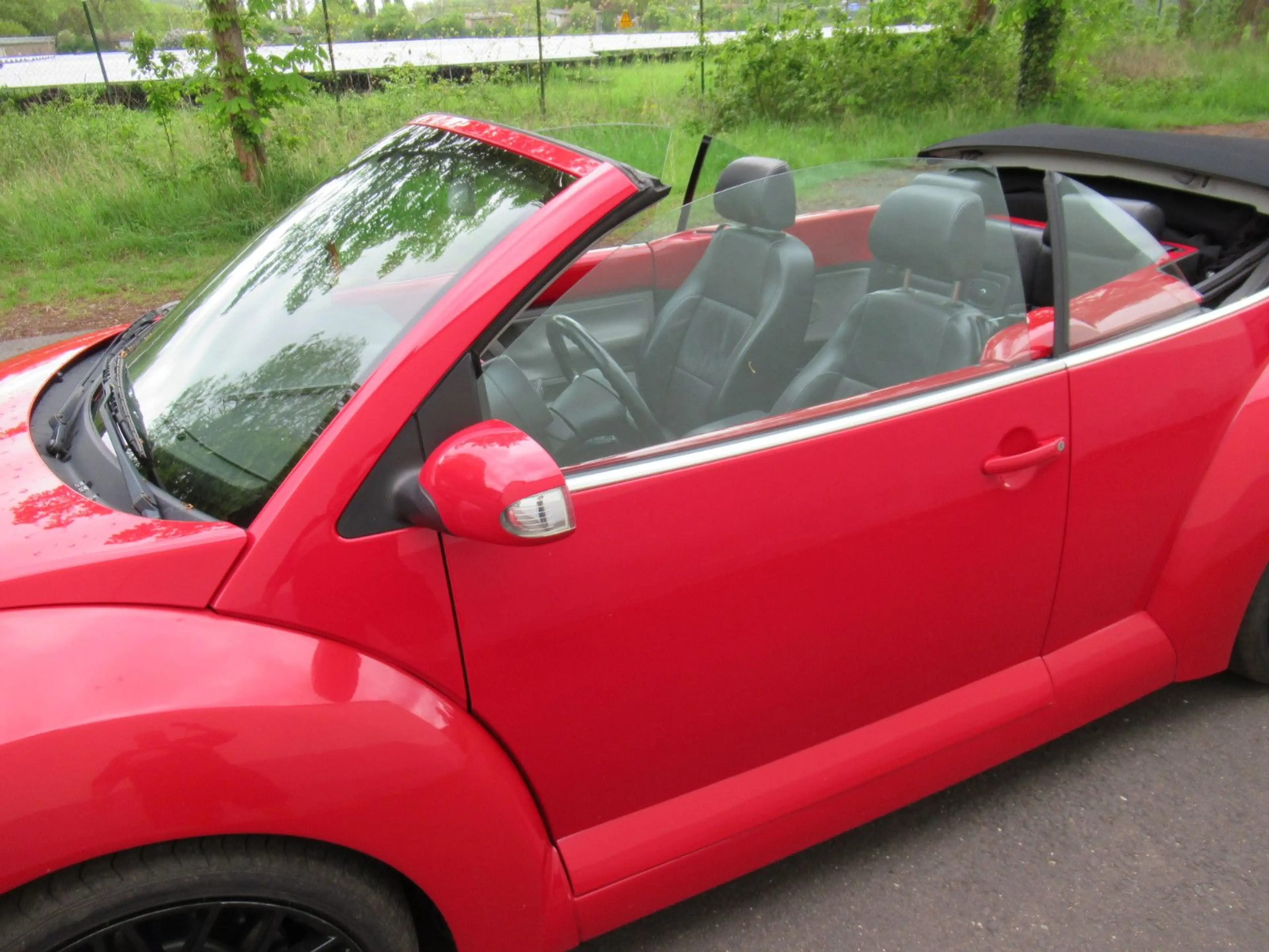 Volkswagen New Beetle 1.8T Cabriolet RSI Leder/Klima/LM... — photo 9
