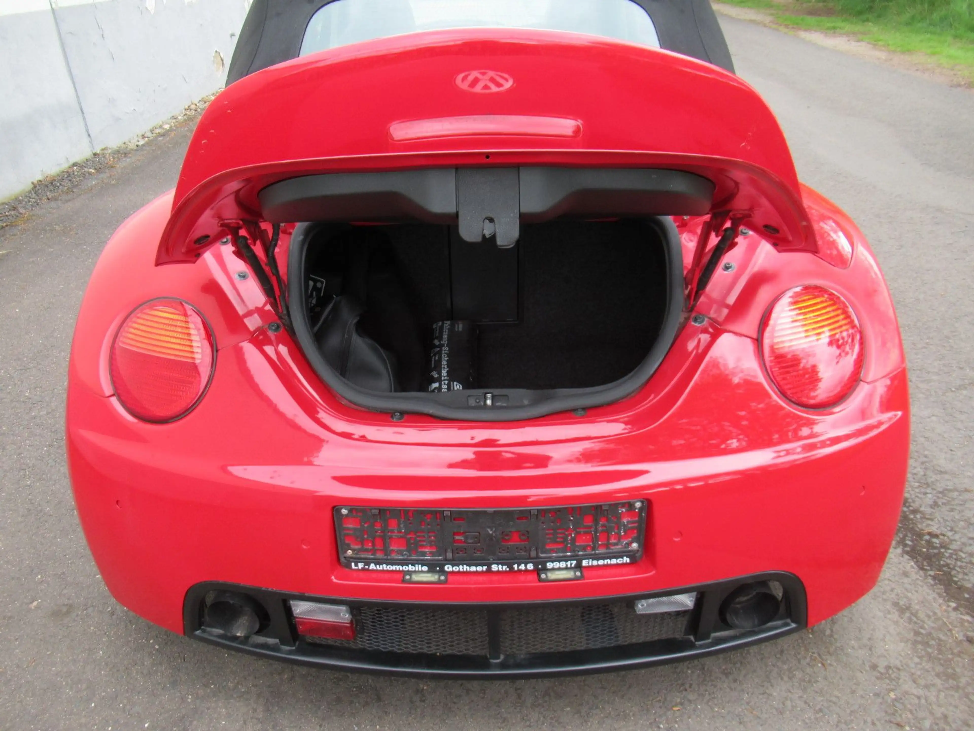 Volkswagen New Beetle 1.8T Cabriolet RSI Leder/Klima/LM... — photo 11