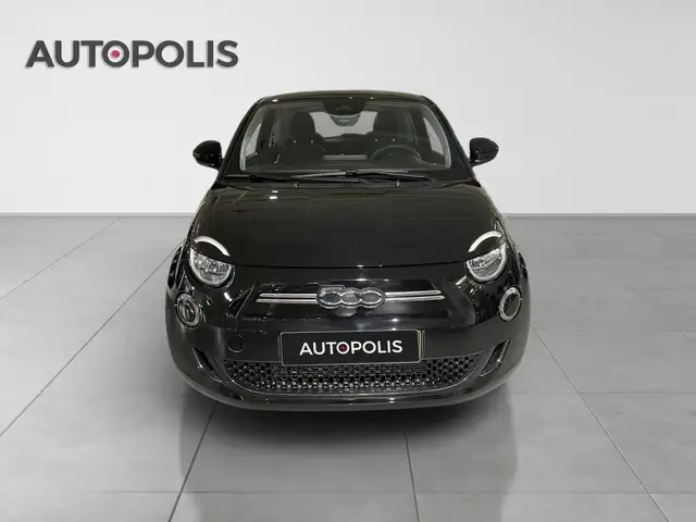 Fiat 500E view 14