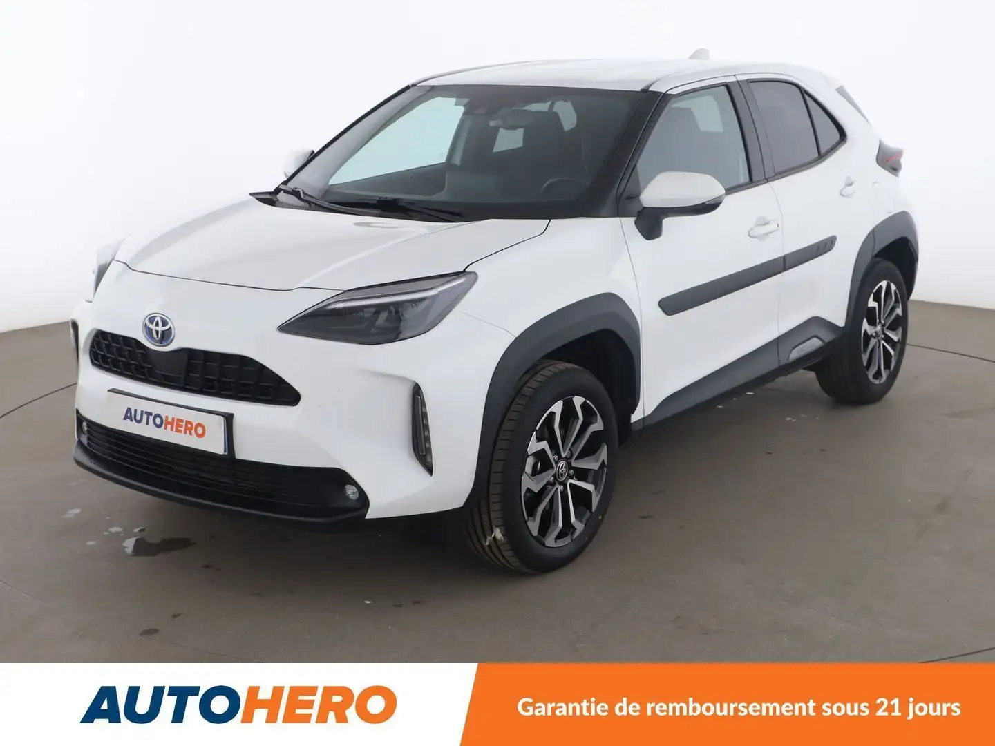 Toyota Yaris Cross 1.5 2WD Design Blanc - 1