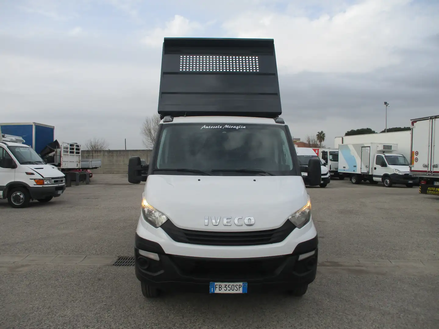Iveco Daily 35C15 3000 150CV RIBALTABILE TRILAT. NUOVO 3.50MET Blanco - 2