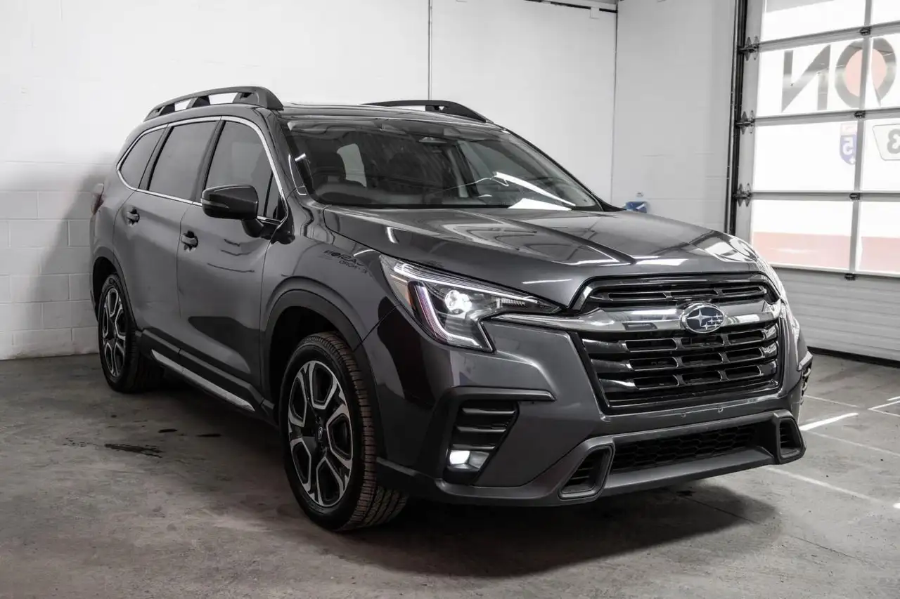 Subaru Ascent снимка Subaru Ascent
