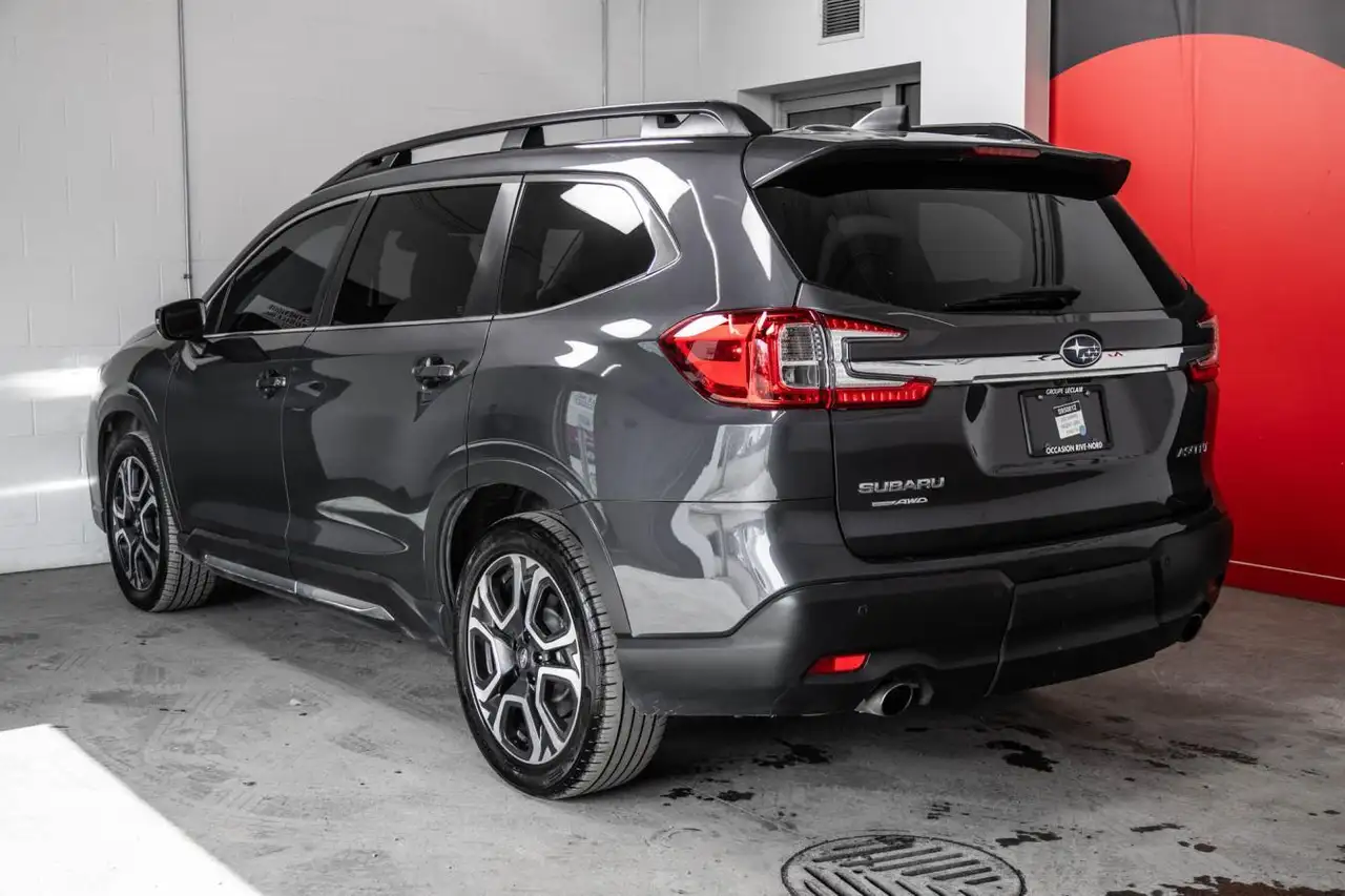 Subaru Ascent снимка Subaru Ascent