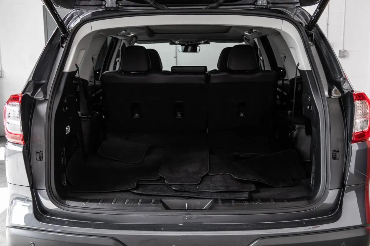 Subaru Ascent снимка Subaru Ascent