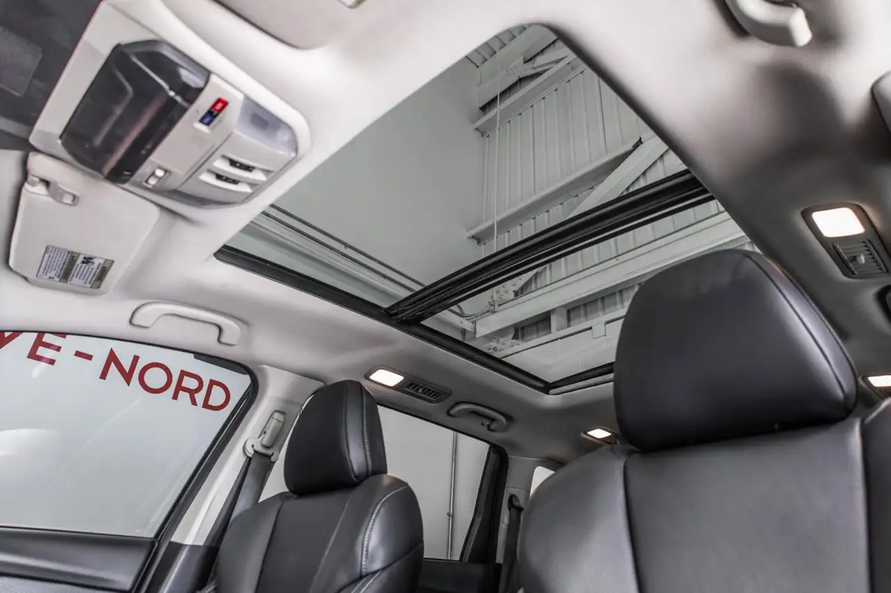 Subaru Ascent снимка Subaru Ascent