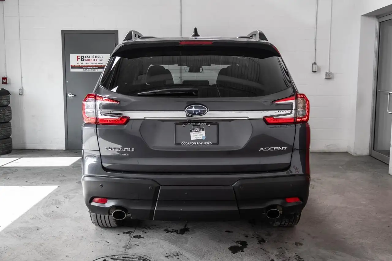 Subaru Ascent снимка Subaru Ascent