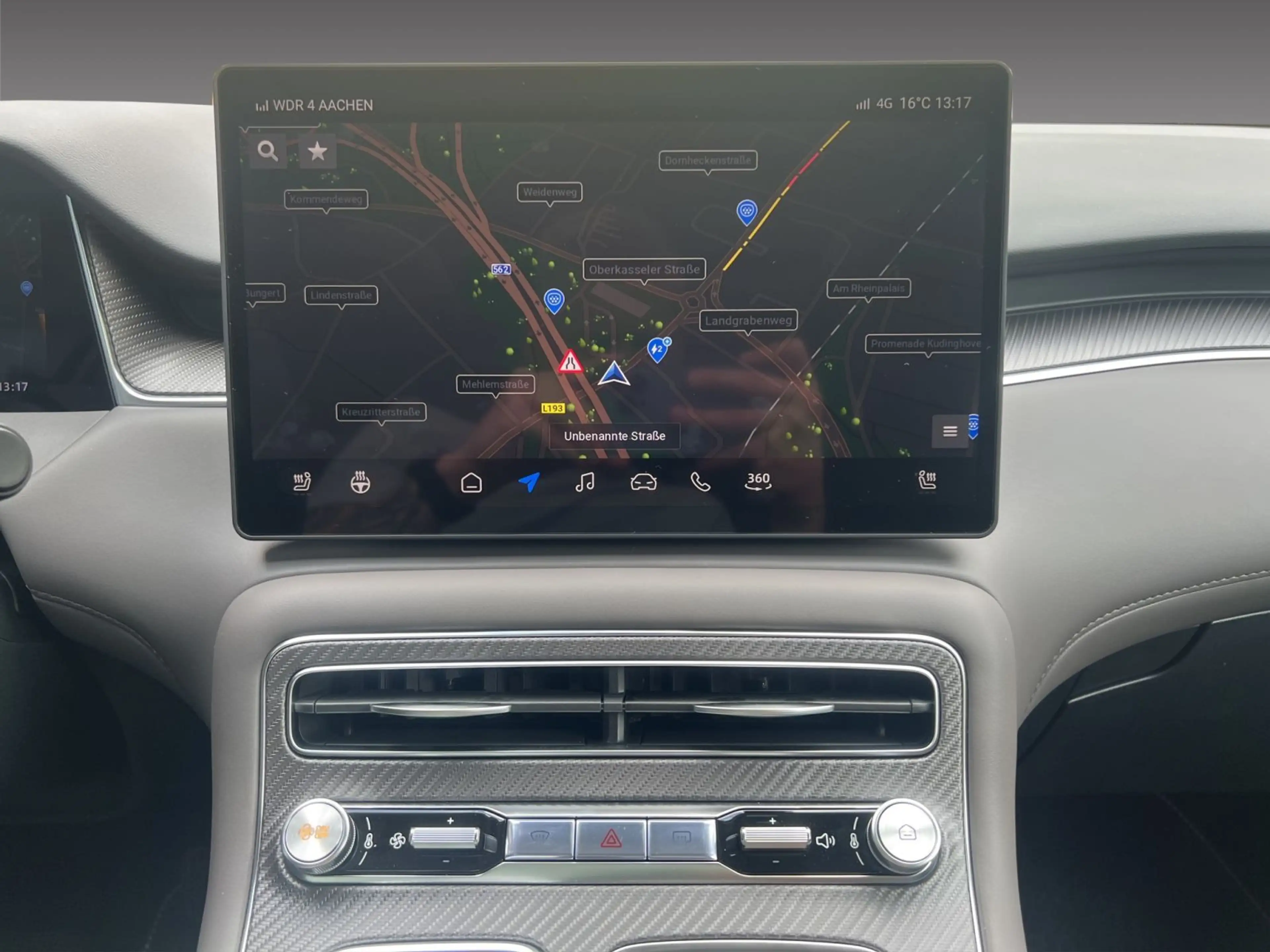 MG MGS6 EV LUXURY AWD LED NAVI 360 GRAD KAMERA PDC — photo 15