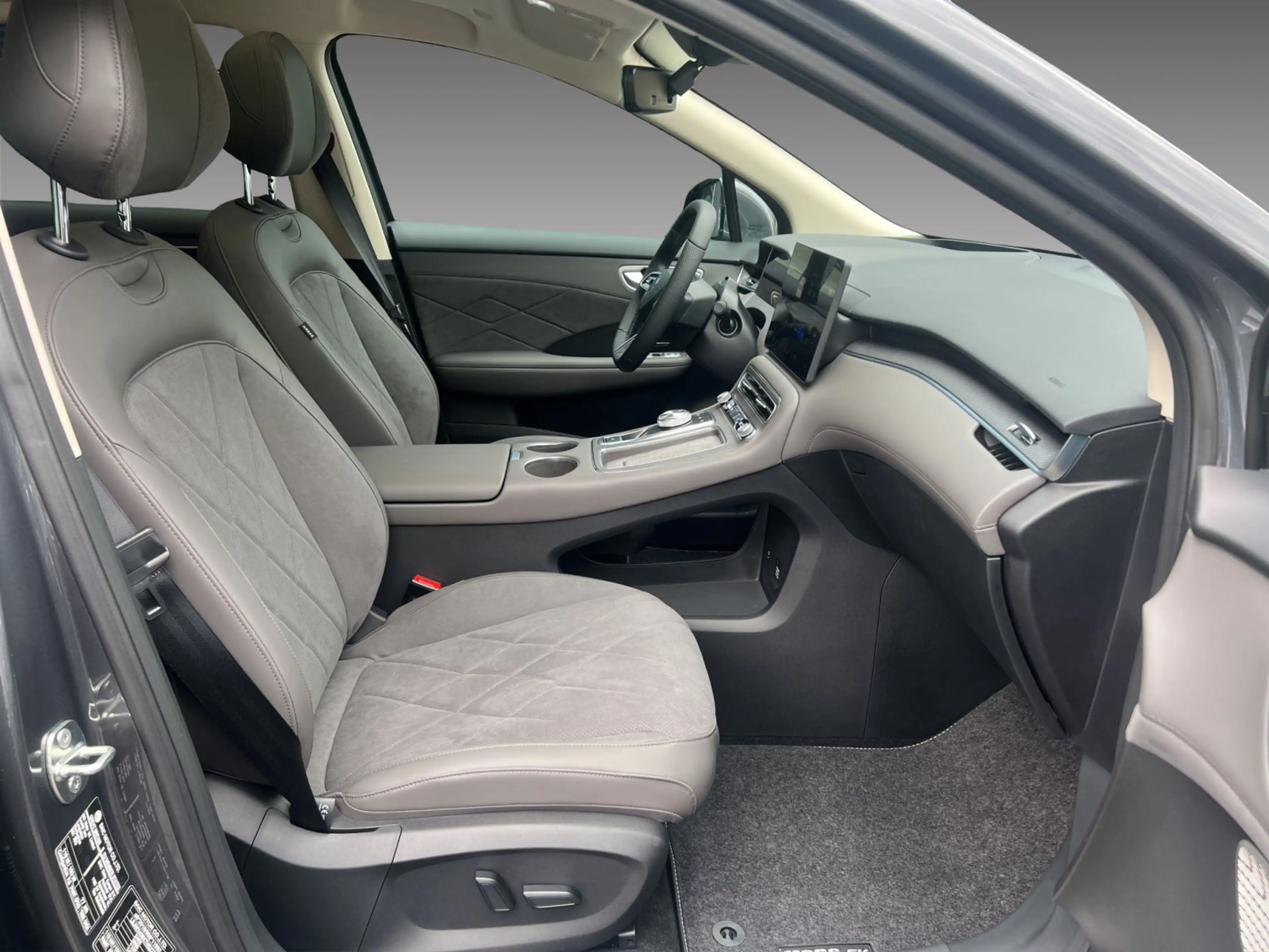MG MGS6 EV LUXURY AWD LED NAVI 360 GRAD KAMERA PDC — photo 10