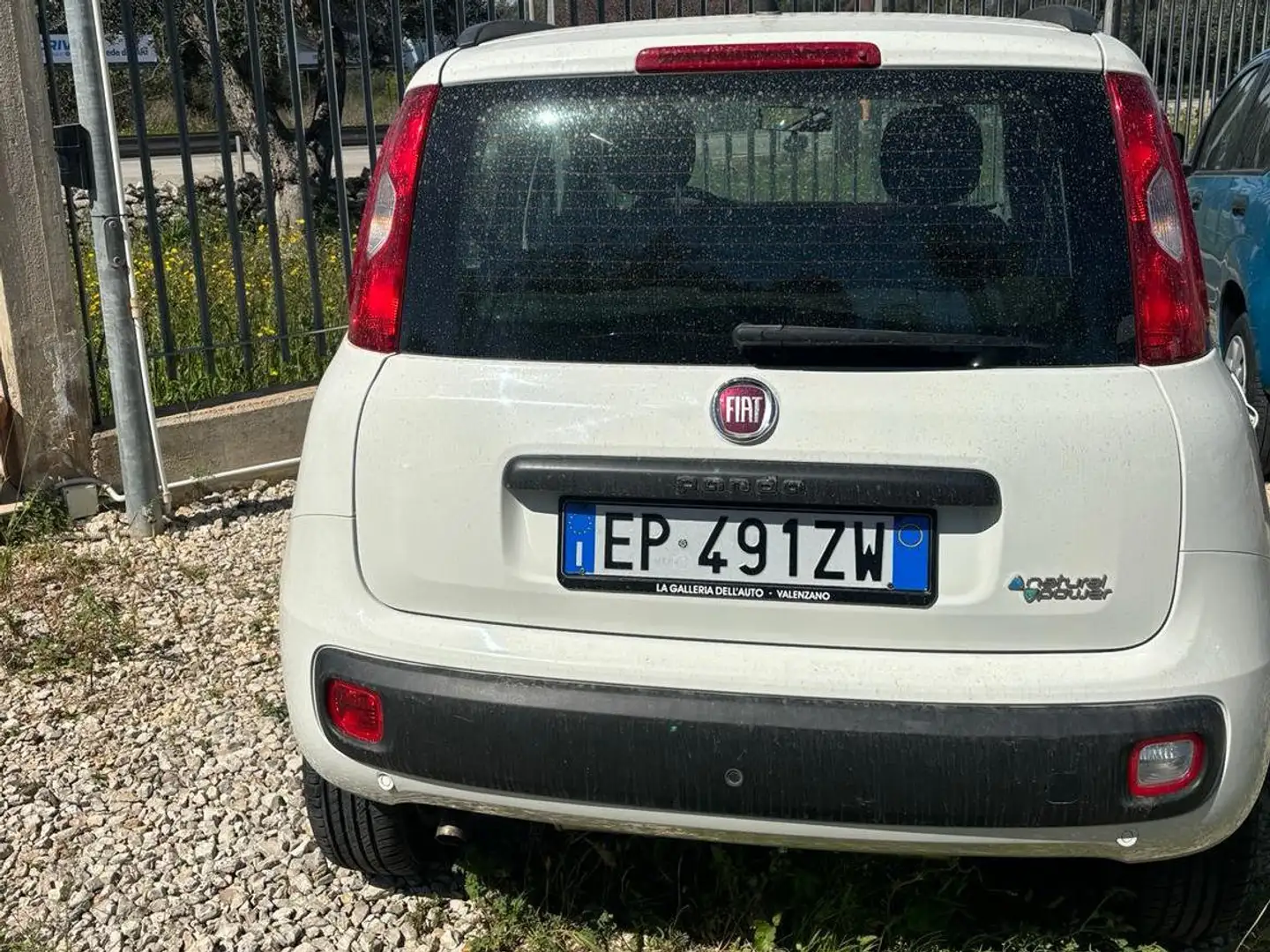 Fiat Panda Panda 0.9 t.air t. natural power Easy 80cv Fehér - 2