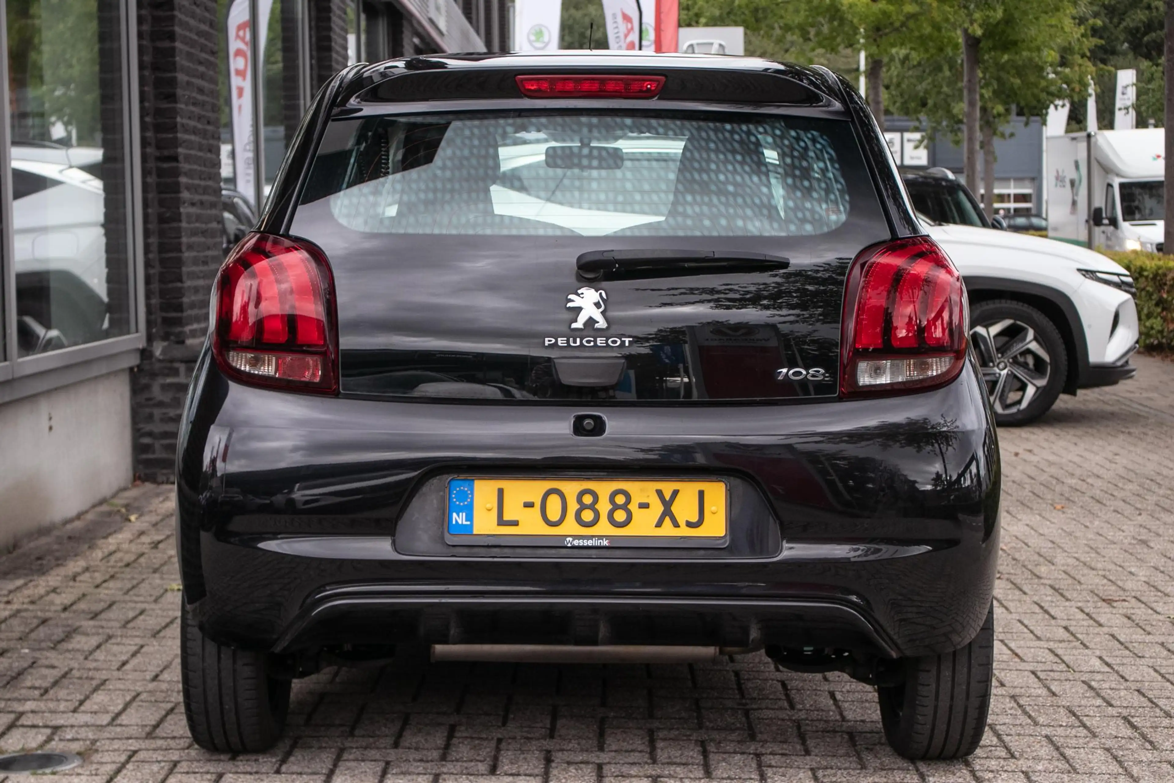 Peugeot 108 1.0 e-VTi Allure | Lmv | Carplay | Airco | — photo 9
