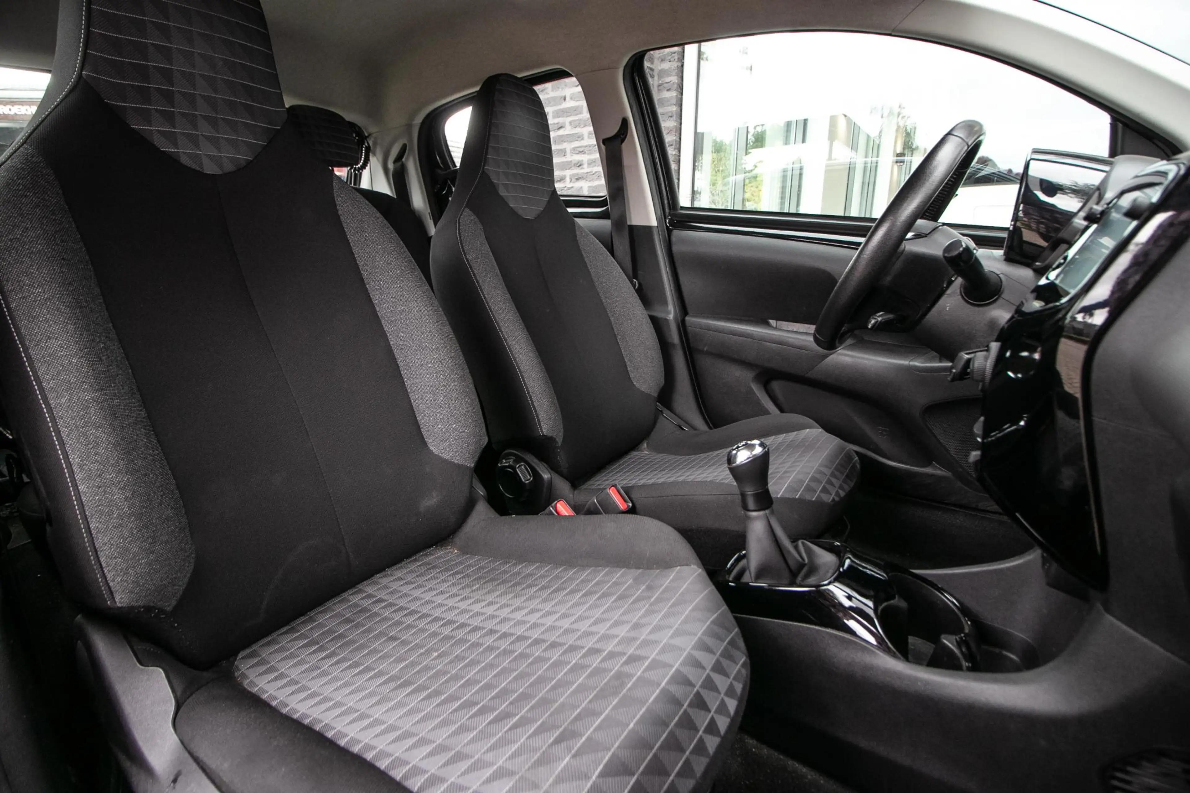 Peugeot 108 1.0 e-VTi Allure | Lmv | Carplay | Airco | — photo 5