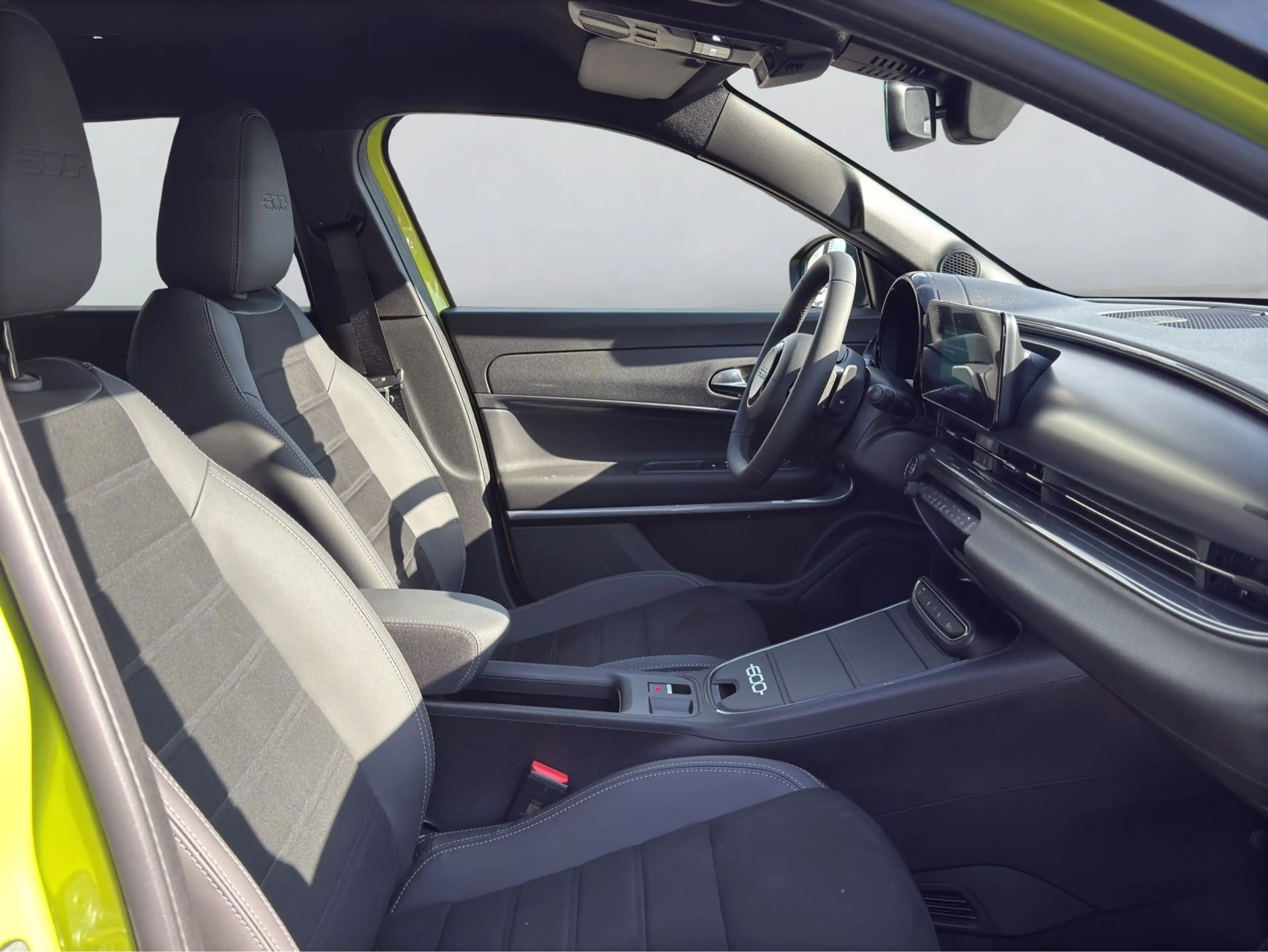 Fiat 600 1.2 Mild-Hybrid Sport — photo 9