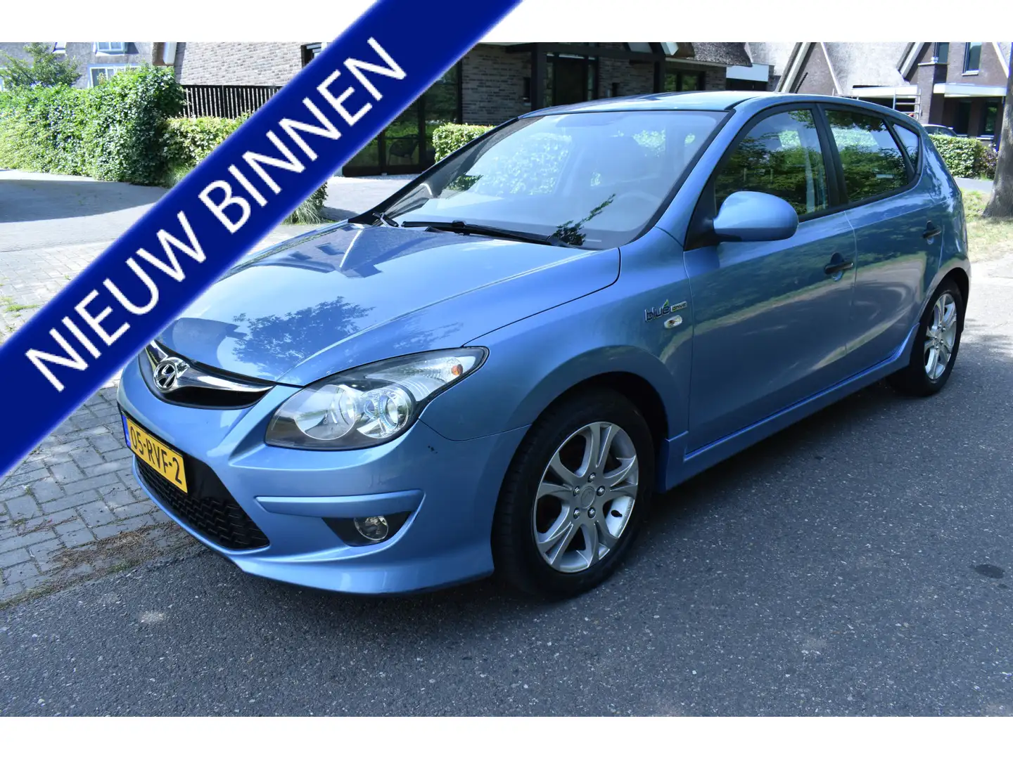 Hyundai i30 1.4i i-Drive Cool '11 NIEUWSTAAT! Bleu - 1
