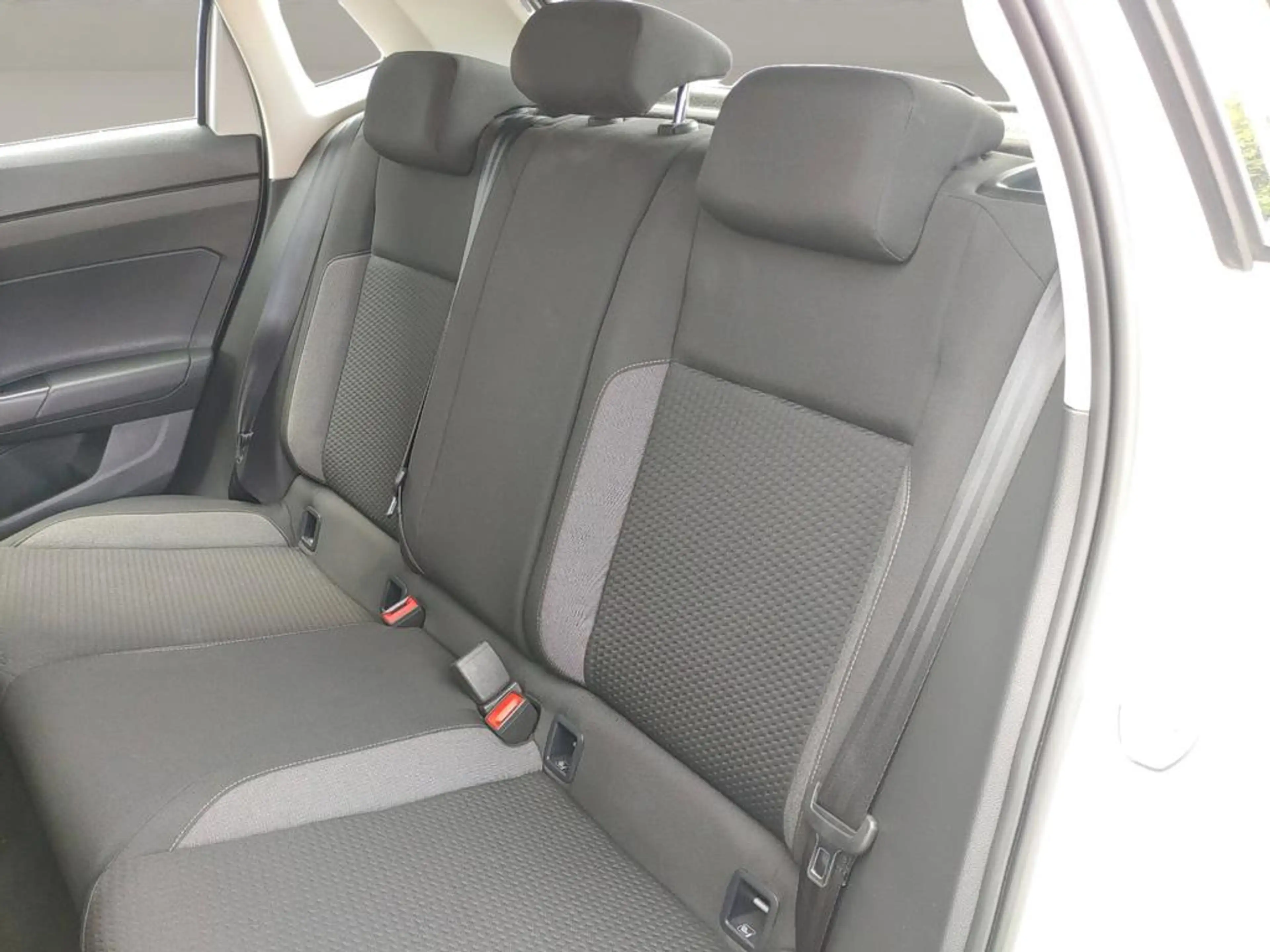 Volkswagen Polo Polo Life Business1.0 TSI OPF 70 kW (95 ch) 7 vitesses DSG — photo 9