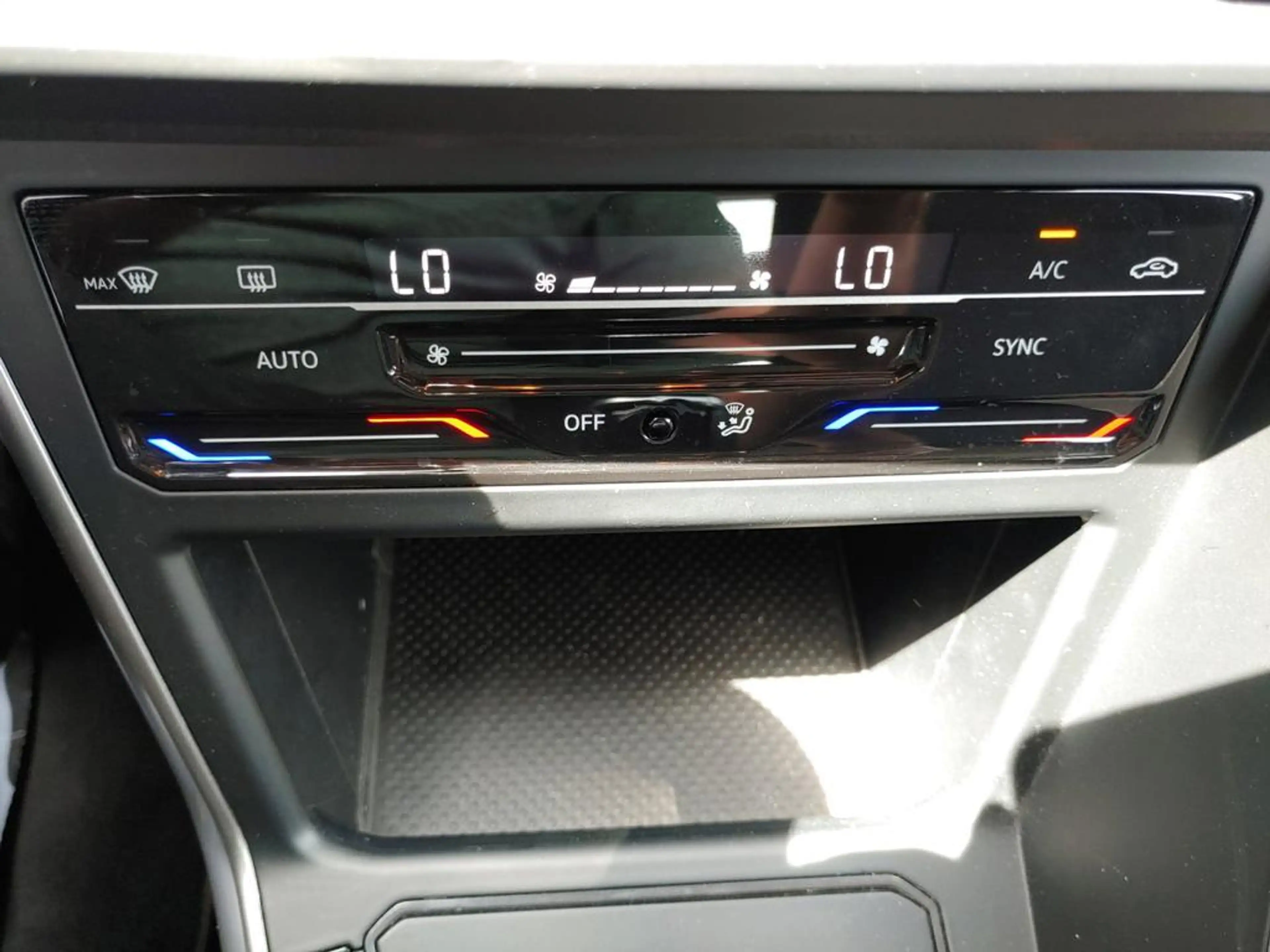 Volkswagen Polo Polo Life Business1.0 TSI OPF 70 kW (95 ch) 7 vitesses DSG — photo 12
