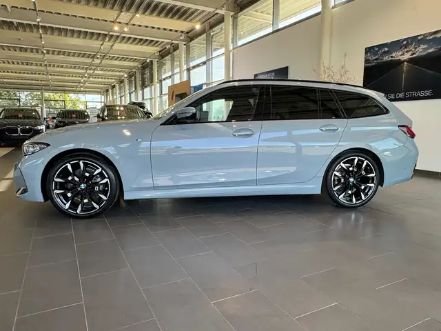 BMW 3 Series view 6