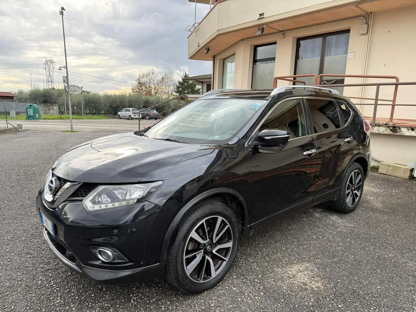 Nissan X-Trail X-Trail 1.6 dCi 2WD Tekna Nero - 2
