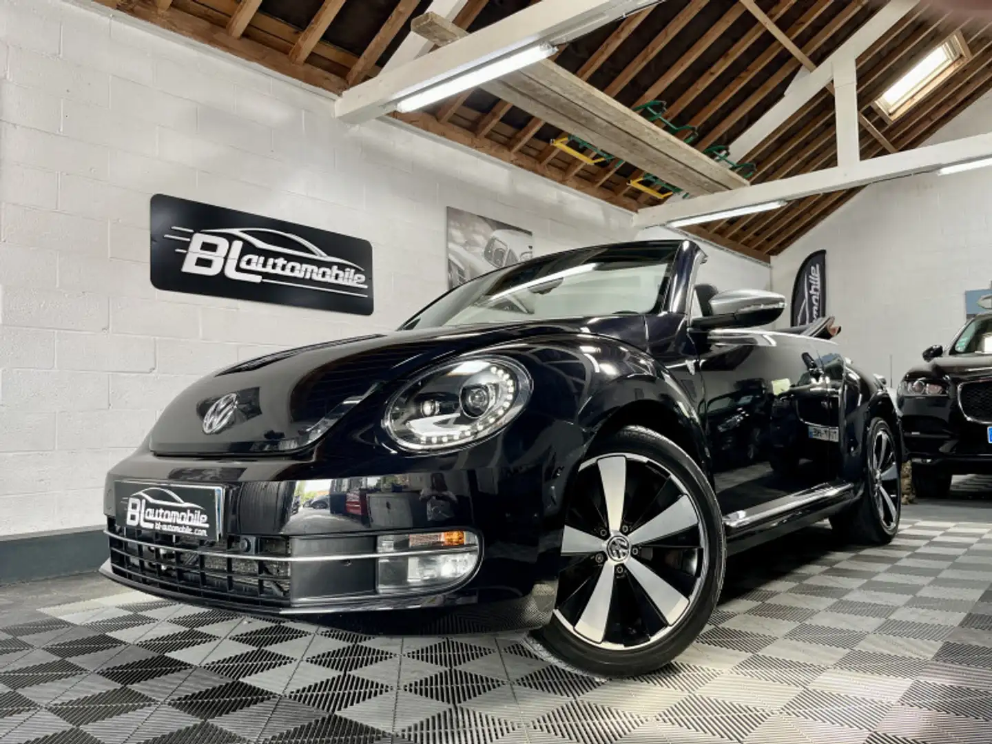 Volkswagen Coccinelle 1.2 TSI 105CH KARMANN Noir - 1