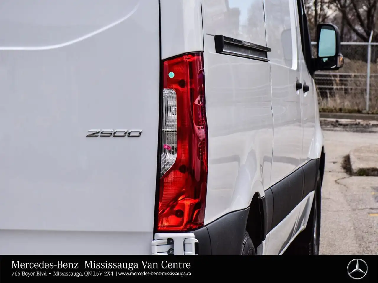 Mercedes-Benz Sprinter снимка Mercedes-Benz Sprinter