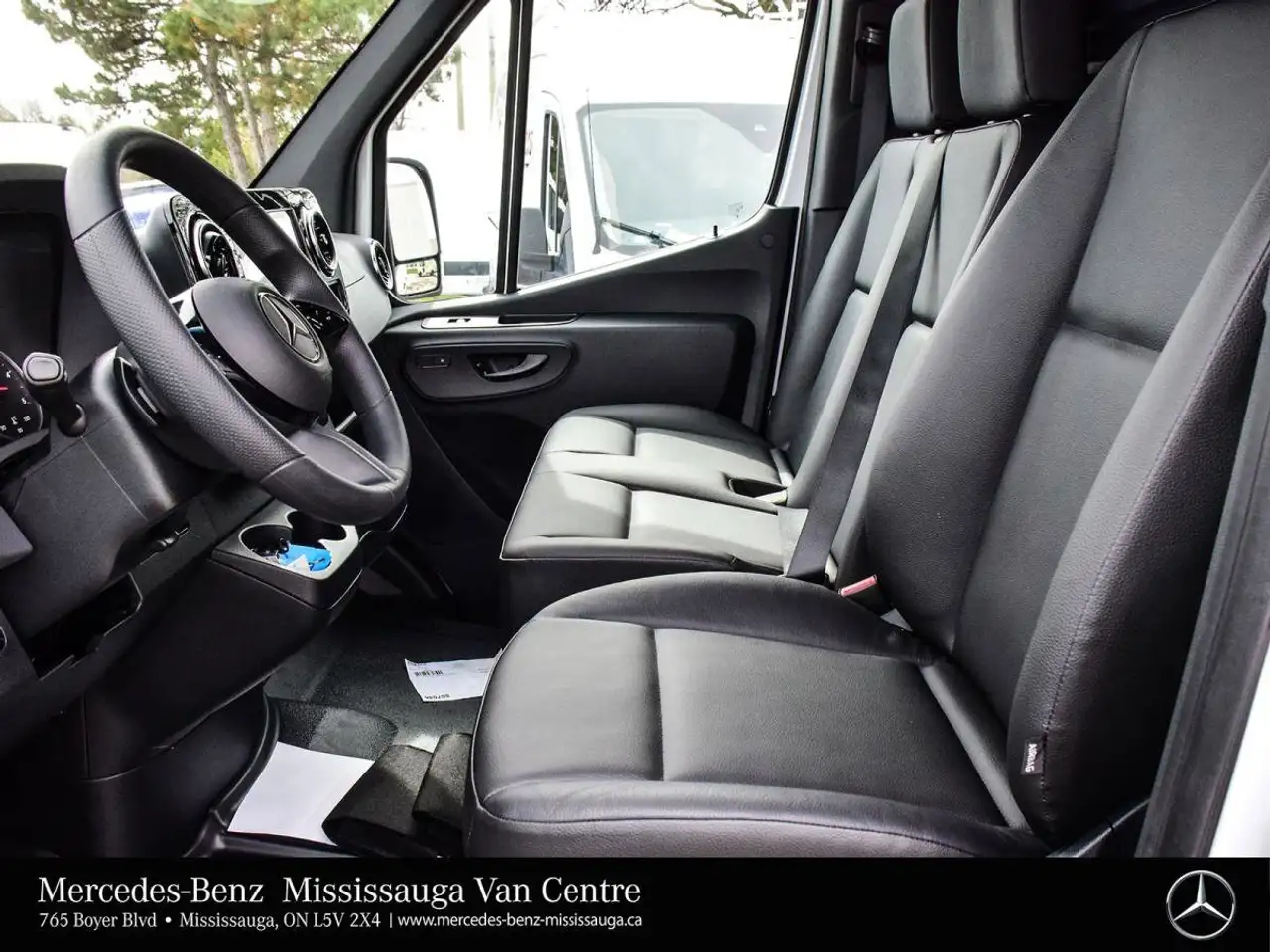 Mercedes-Benz Sprinter снимка Mercedes-Benz Sprinter