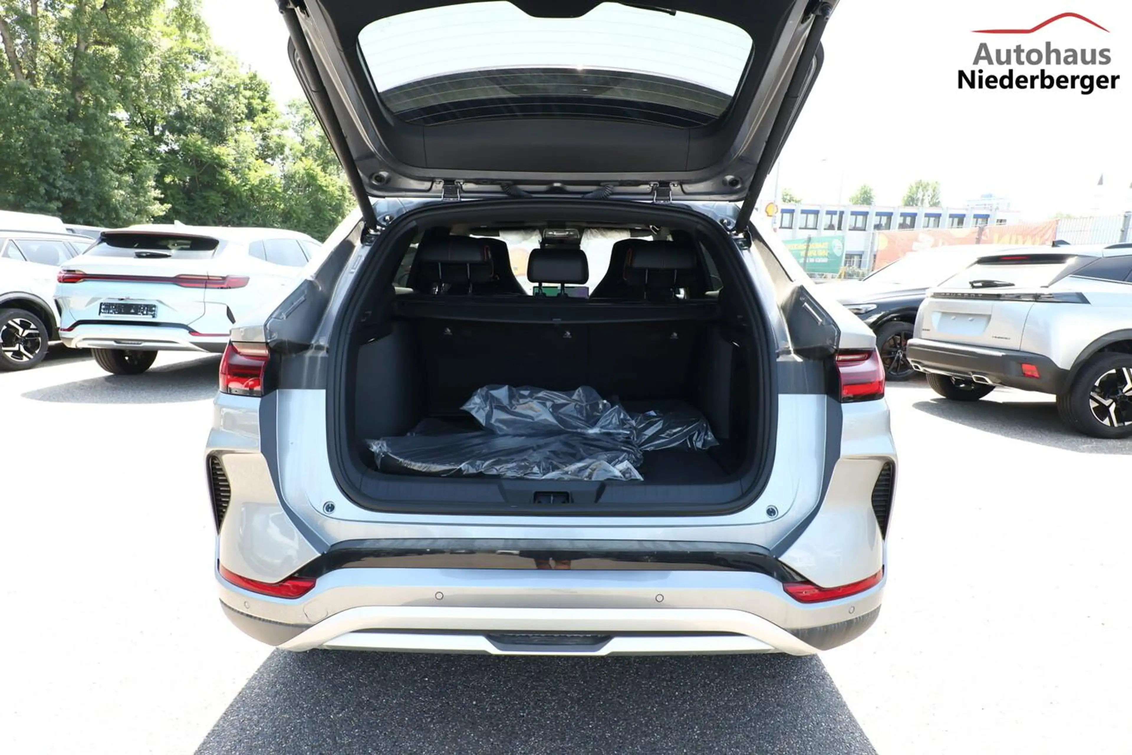 BYD Seal U DM-i Comfort 218 Reichw.+ Pano 360Kam ACC 72 kW... — photo 11