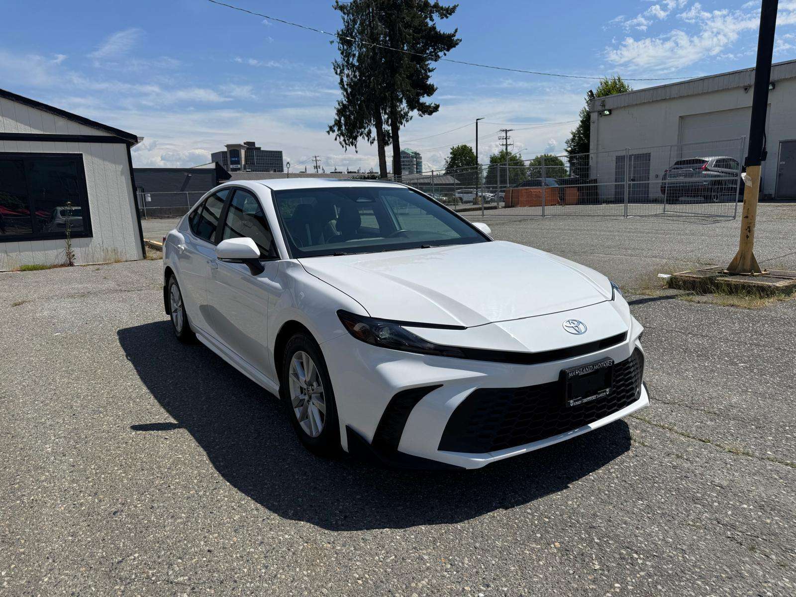 2025 Toyota Camry — view 3