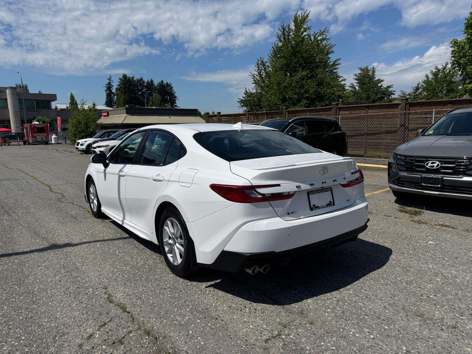 2025 Toyota Camry — view 7