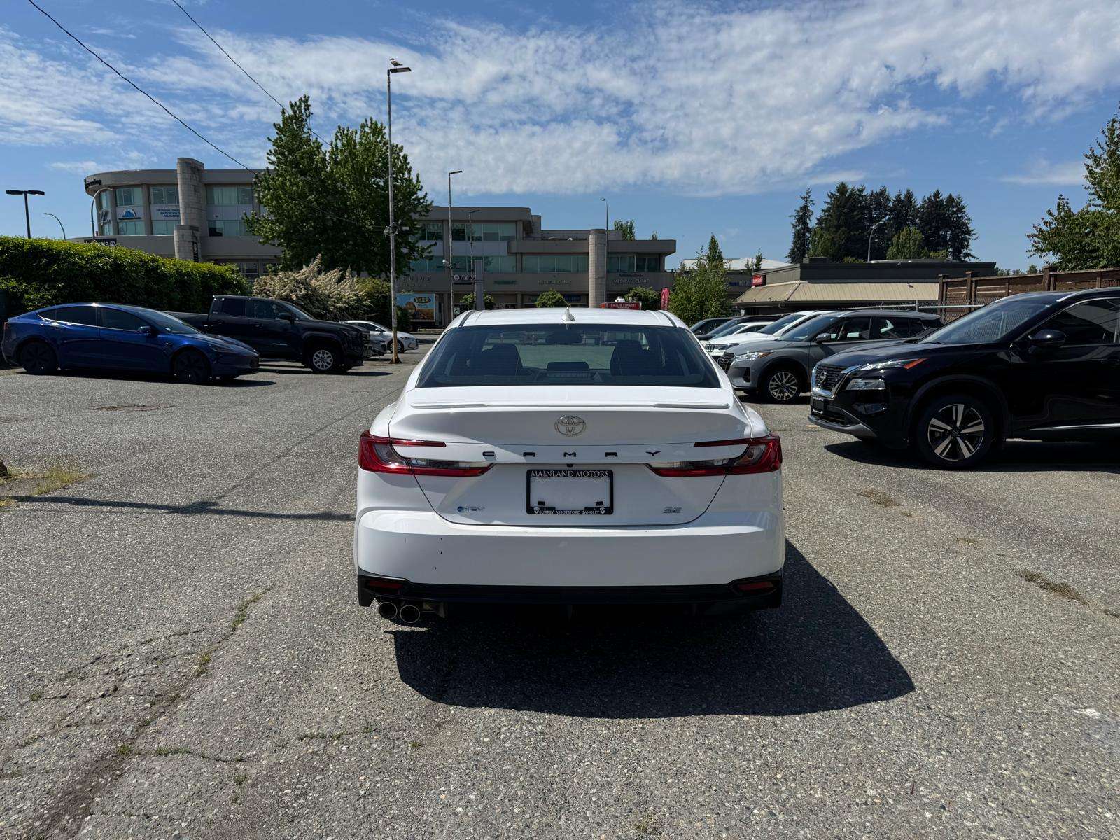2025 Toyota Camry — view 6