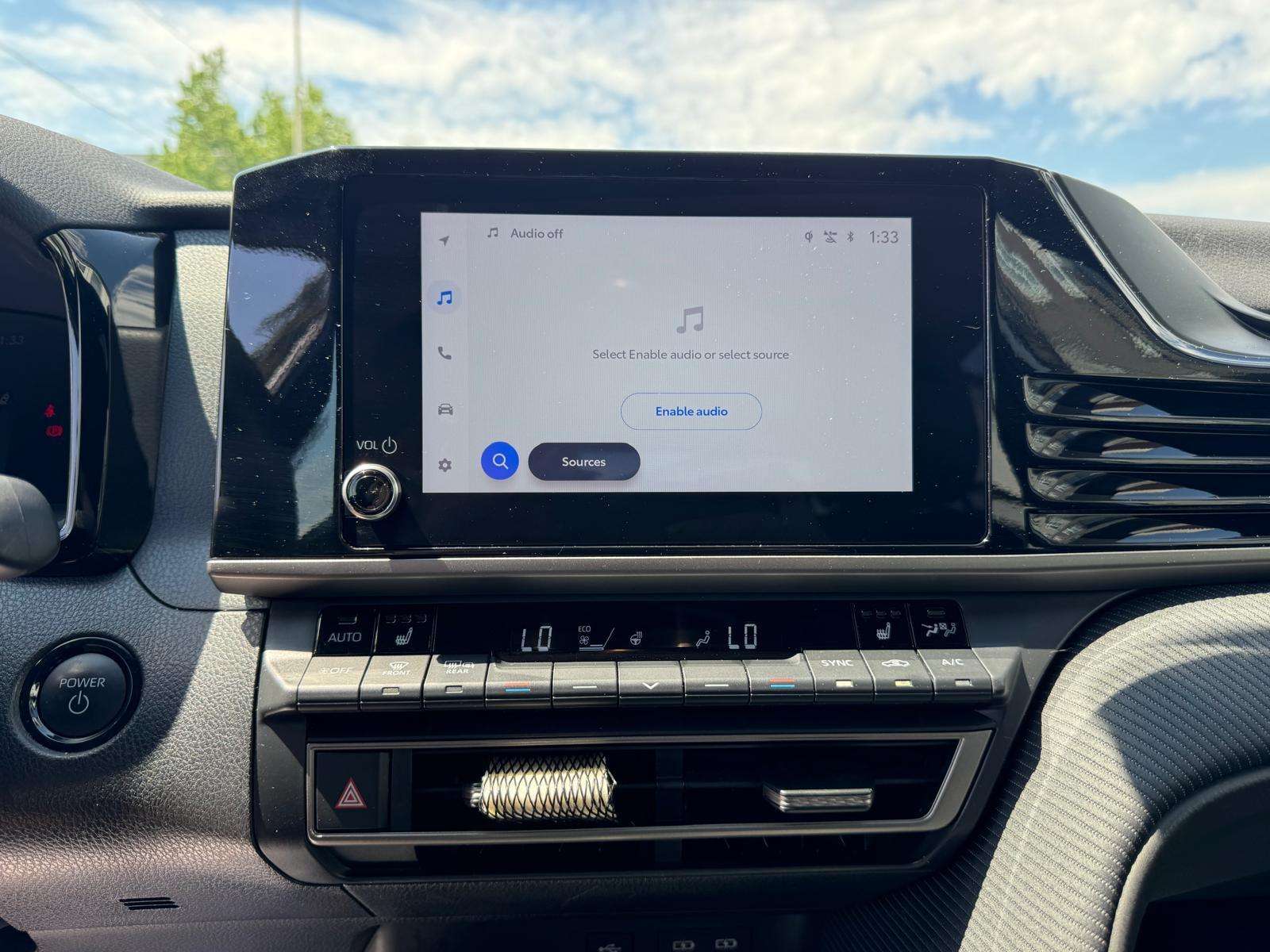 2025 Toyota Camry — view 11
