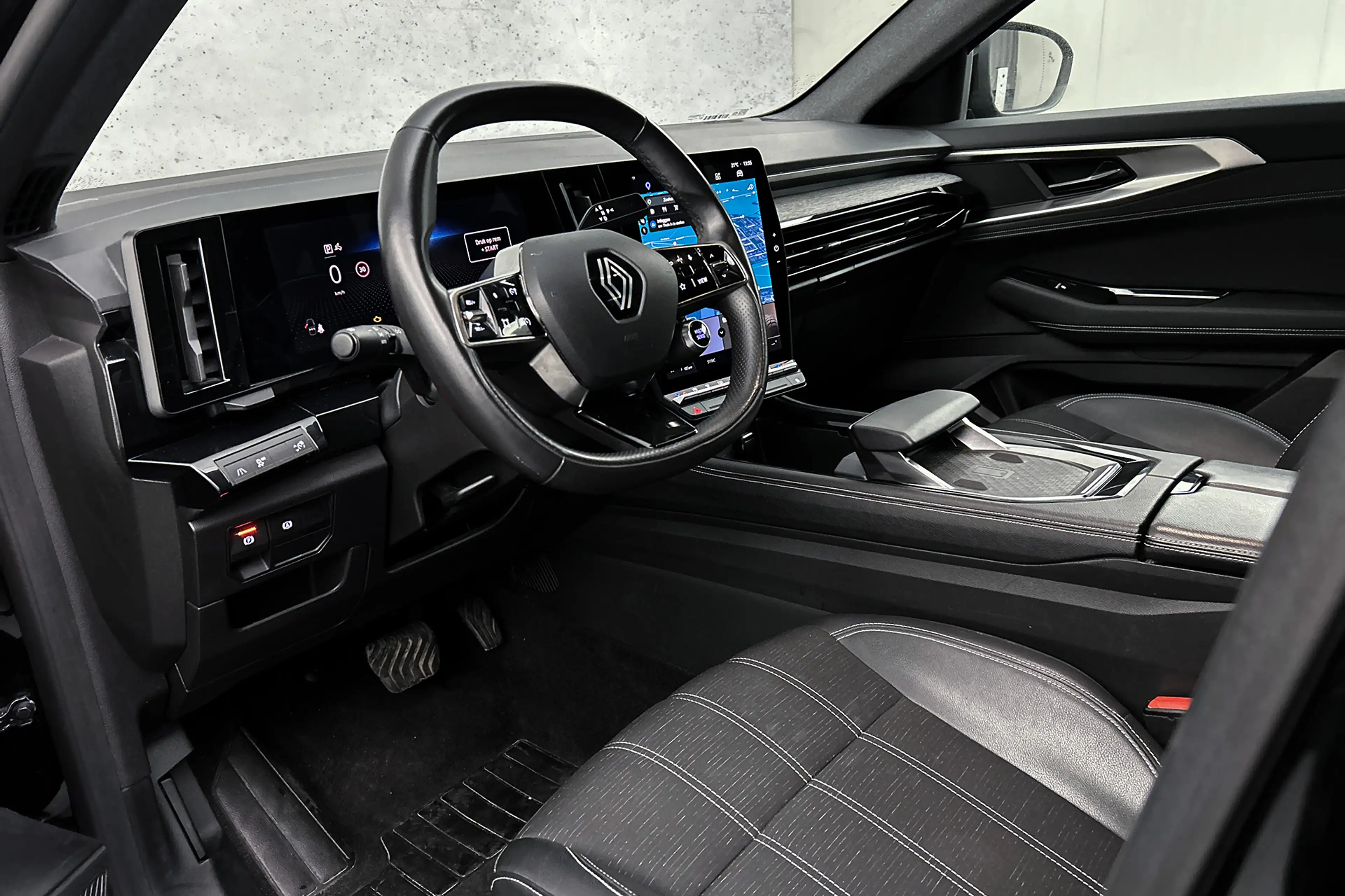 Renault Austral 1.2 E-Tech full hybrid 200 techno | Camera | Half — photo 20