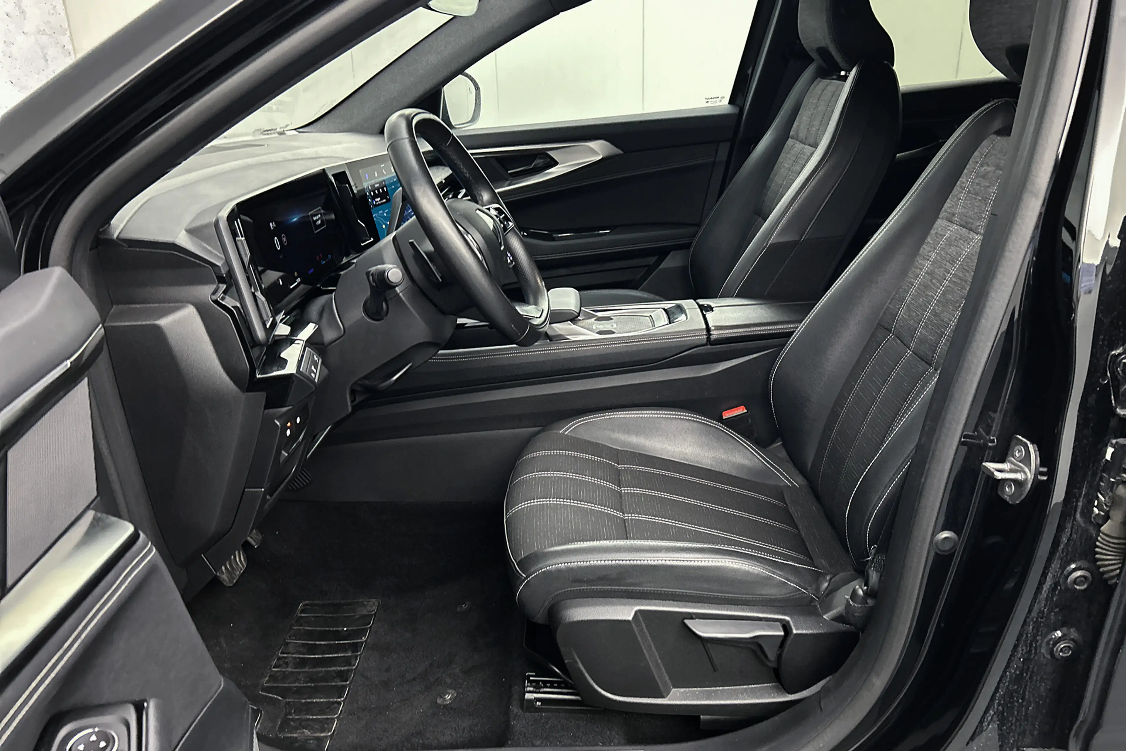 Renault Austral 1.2 E-Tech full hybrid 200 techno | Camera | Half — photo 27
